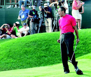 [Golf] Woods Win Streak Hits 5 at Palmer Invitational