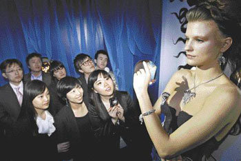 Dazzling Jewelry Attracts Women