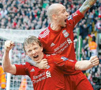 Kuyt`s hat trick