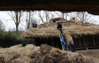 Folk village prepping for winter