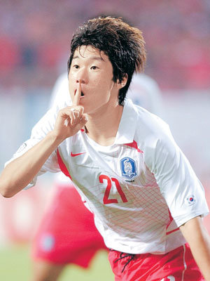 朴智星、新年の韓国サッカーを輝かす選手に | 東亜日報