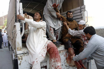 ビンラディンの復讐 パキスタンで自爆テロ 東亜日報