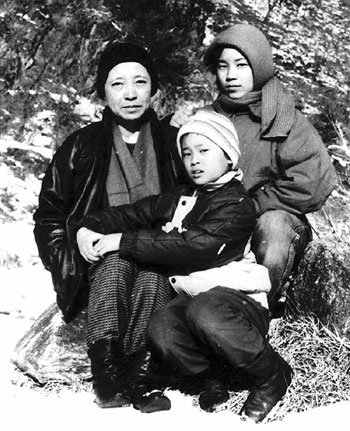 2001年に入手した写真 東亜日報