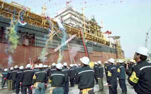 세계최대 원유생산 저장선 취항