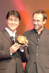 JSA 도빌 아시아영화제 대상 수상