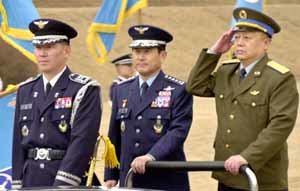 중국 공군사령원 방한