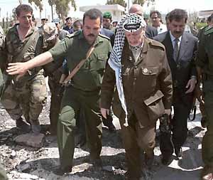 침통한 아라파트