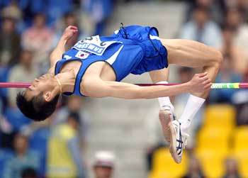 이진택 금빛 도약 높이뛰기 2연패