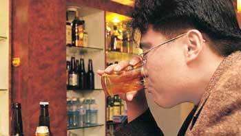 골다공증 통풍 관절염 뼈도 녹인다