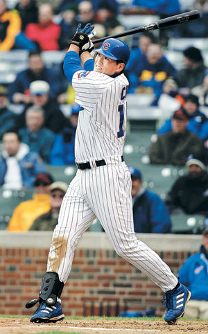 최희섭 9일만에 홈런포