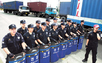 부산항 또 멈추나