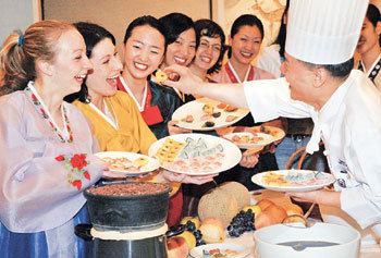 한국 떡 맛보세요
