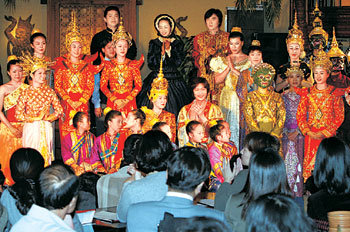 뮤지컬과 레스토랑의 만남