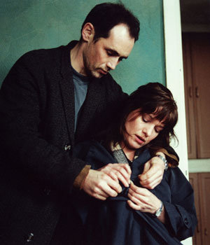 삶이 지루한 중년남녀, 절망의 섹스에 빠지다