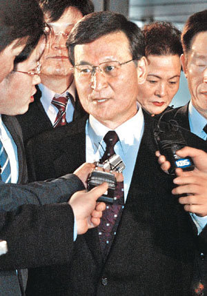 안풍사건 강삼재의원 출두