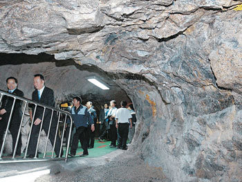 제3땅굴 걸어서 구경하세요