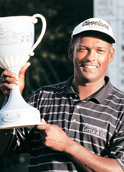 흑진주 싱, 골프황제 됐다