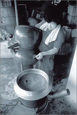 혼 담긴 술, 정 빚는 명인