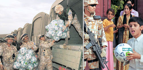 희망의 축구공 나눠주기