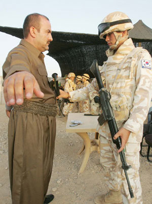 자이툰부대 검문검색