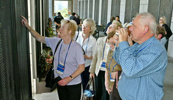 한국전 유엔군 전사자 유족 방한