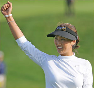 2위 징크스 고국서 날렸다