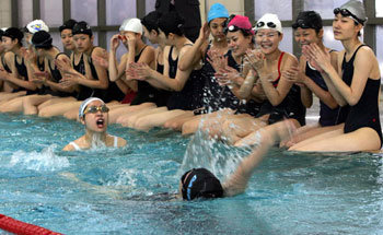 수영 못하면 스튜어디스 못해요