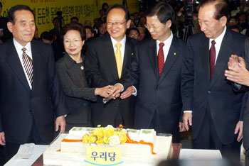 열린우리당 1년 명과 암