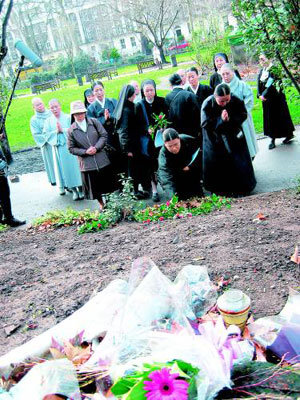 런던 천년 성지에 울린 평화의 기도