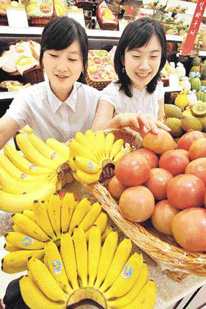 더위 이기는 과일들 한곳에