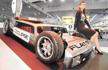 높이 52cm 세계서 가장 낮은 차