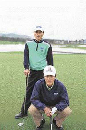 독사와 아들 누가 독할까