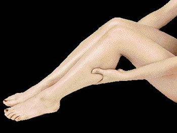 발가락사이 비누로 깨끗이 씻고 운동화 신을땐 면양말 꼭 신어야