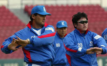 가자, 베이징으로 김경문호 첫 훈련