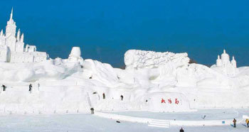 세계 최대 눈으로 만든 성