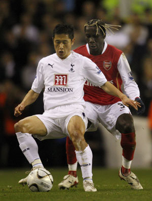 토트넘, 아스널 5-1 꺾고 칼링컵 결승 진출