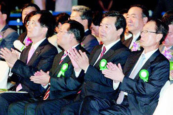 민주 전대에 간 여 소통라인