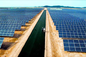 축구장 93개 크기 신안 세계최대 태양광발전소 내일 가동