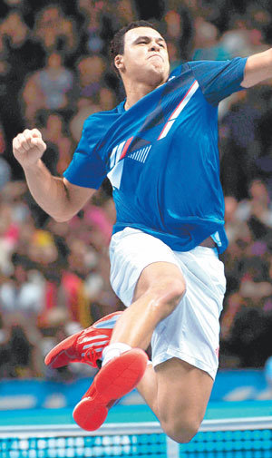 송가 나달 잡았다