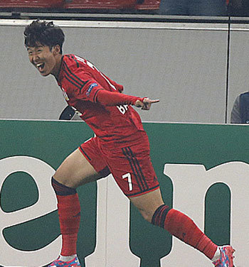 69초 만에 벼락친 손흥민, 코펜하겐전서 선제득점