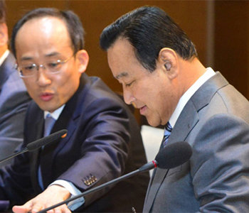 세종시 원안 고수 이완구 총리 만감교차 첫 출근