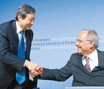 당황한 미 AIIB 국제기준 갖춰야