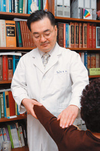 의사들의 ‘아로마 선생님’ 손영호 박사