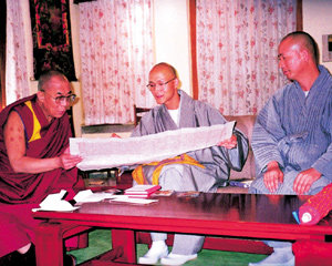 20년째 달라이 라마 보좌하는 청전스님