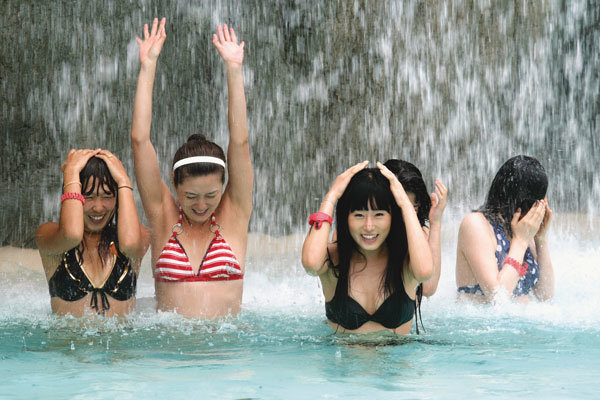 Cooool 한 여름 부르는 비키니 미녀들의‘So Hot’패션
