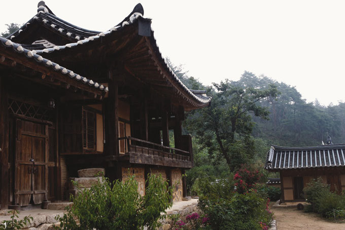 한국에서 가장 외진 땅