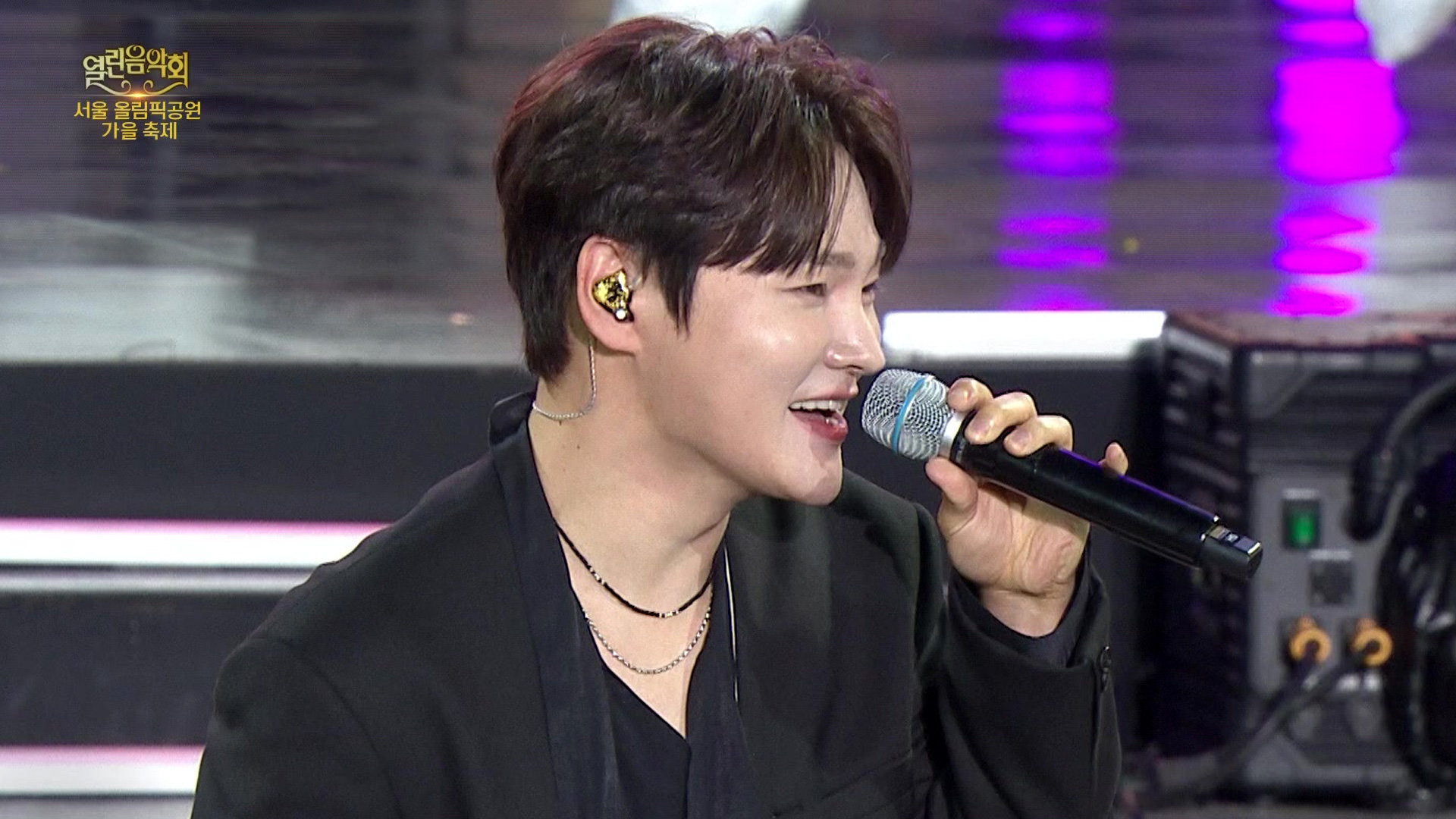 박서진 - 지나야 | KBS 261011 방송  