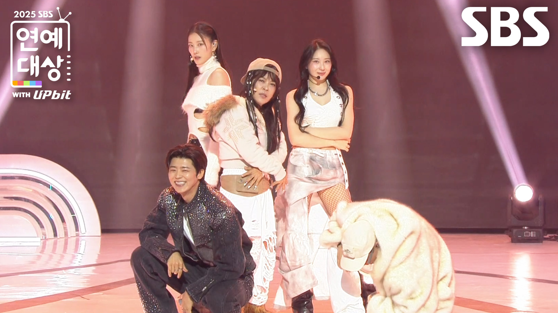 ‘올 뉴데이 프로젝트’ 이상민×조혜련×이현이×박지현×이채연, 카리스마 넘치는 재치만점 축하무대 