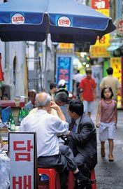 情 마시고 추억 씹는 곳 ‘시인통신’