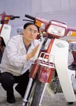 기름밥 30년 외길인생 ‘오토바이 대부’
